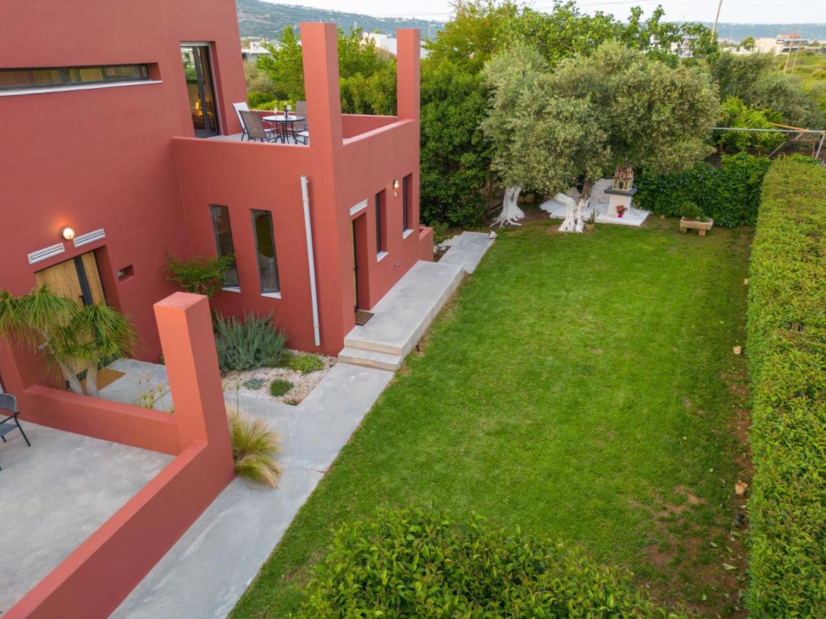 Red Castle Villa Souda Exteriör bild